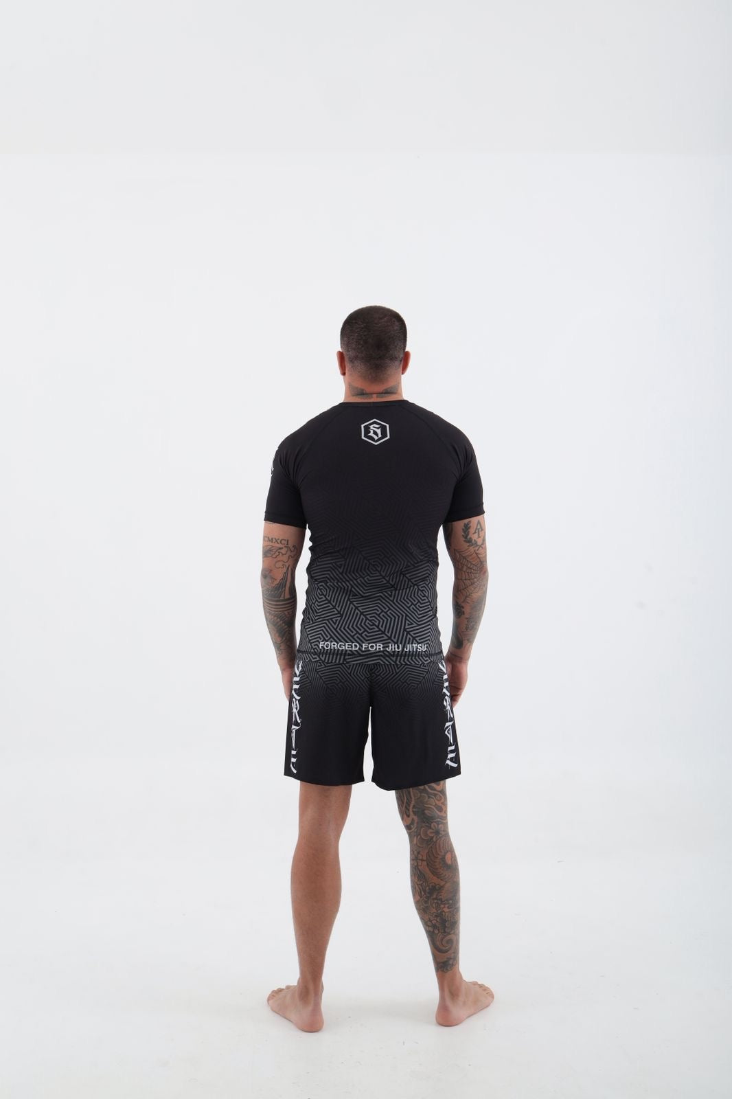 Suerte Geometric Rash Guard